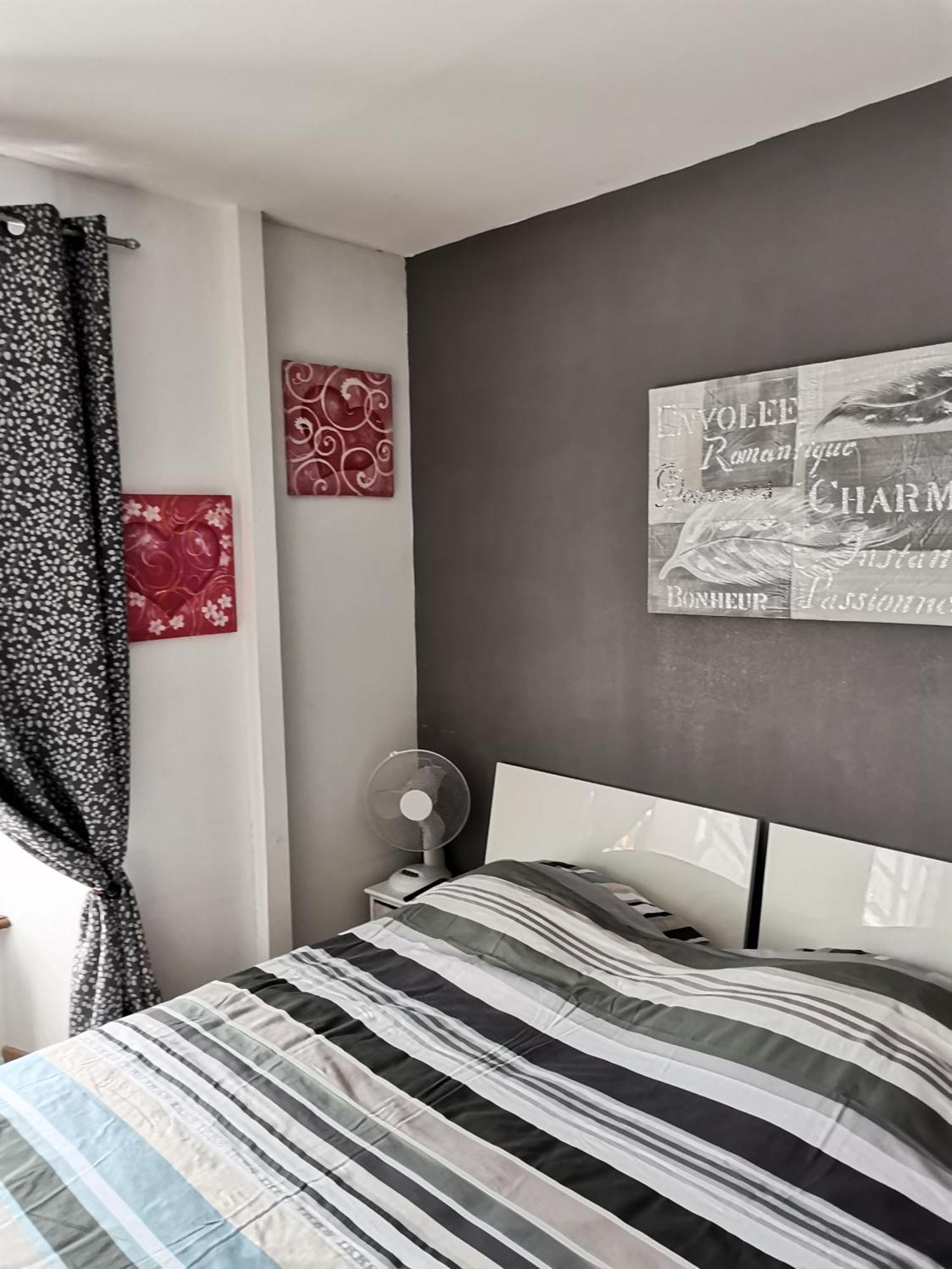 La Ruche Cantalienne Saint-Etienne-de-Chomeil Quarto foto